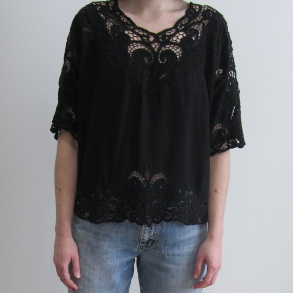 Vintage 80s Crochet-lace black top - Picture 1 of 4
